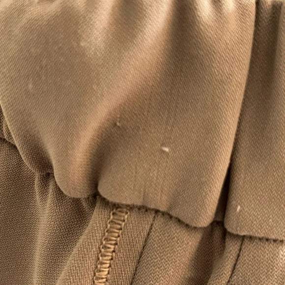 Lululemon On The  Fly Skirt
*Woven
Frontier, tan color casual, athleisure, sz 6 - Picture 16 of 16